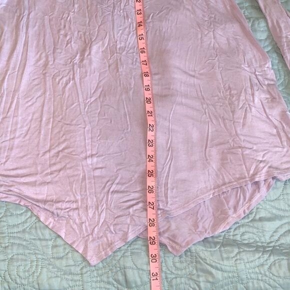 Red Hanger Asymmetrical Hem Long Sleeve Tunic Top L - Picture 9 of 12